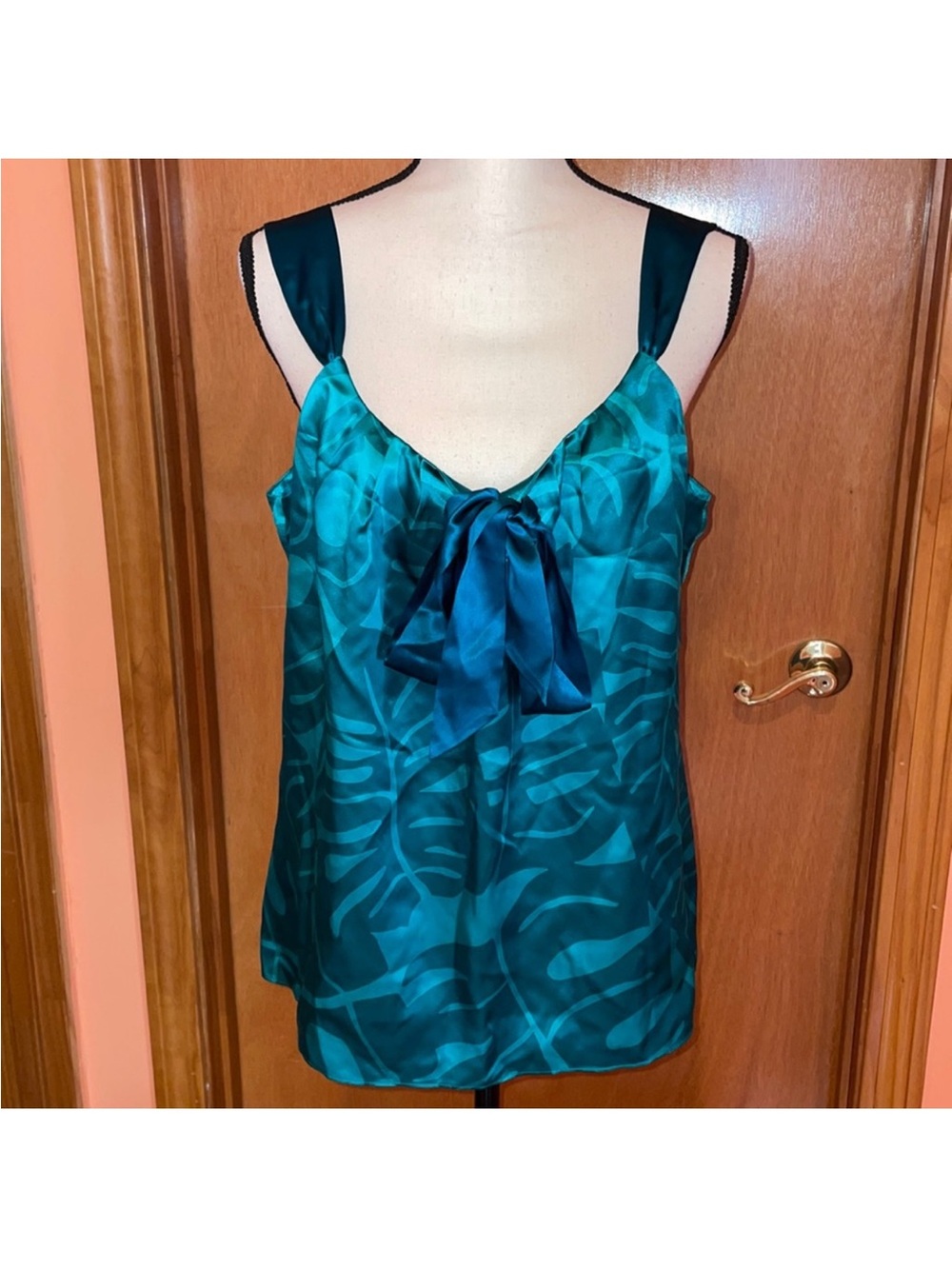 BUNDLE OF 4 BLOUSES‎ - Picture 9 of 15